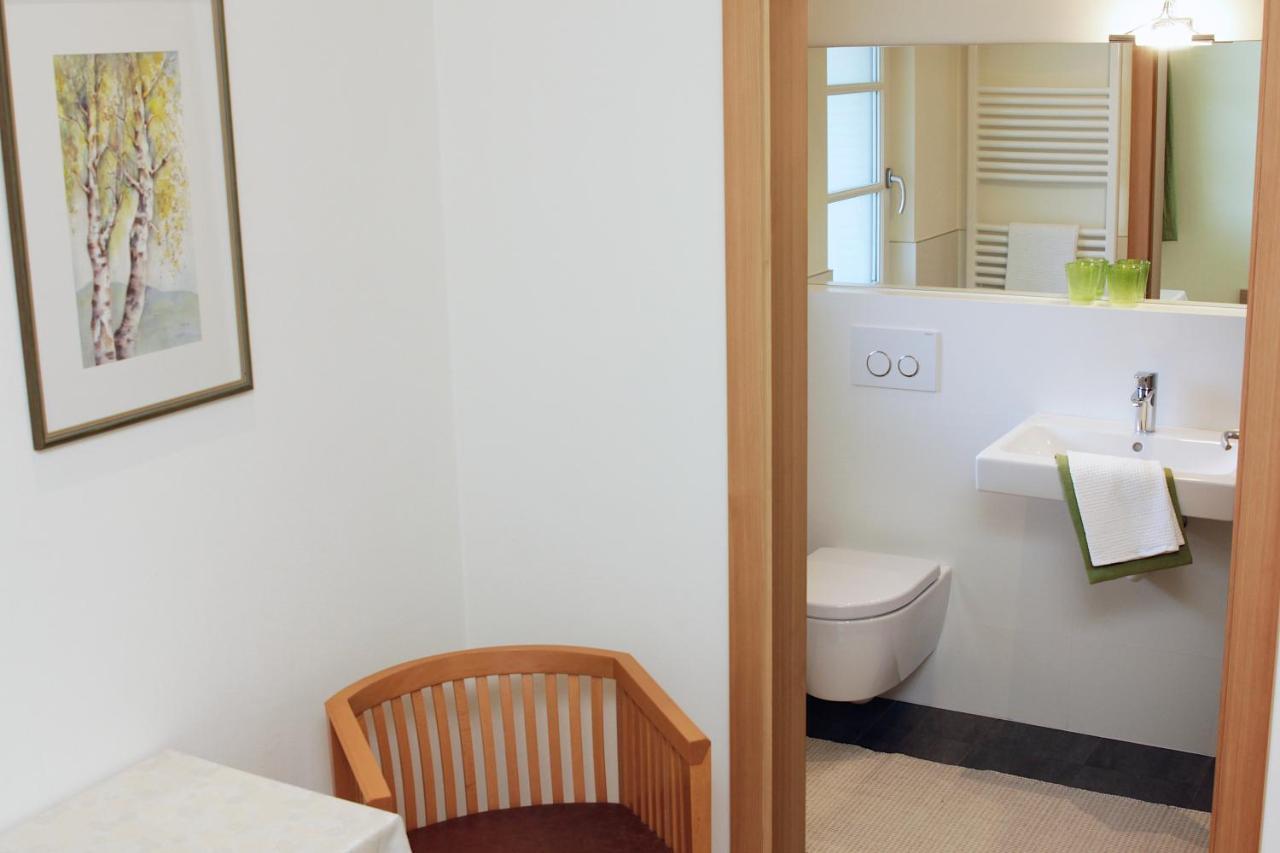 モンターニャ Schiessstandhof Bed & Breakfast エクステリア 写真